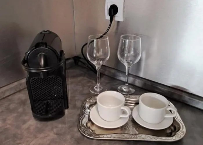 Luxury By Airport Apartment Pardubice